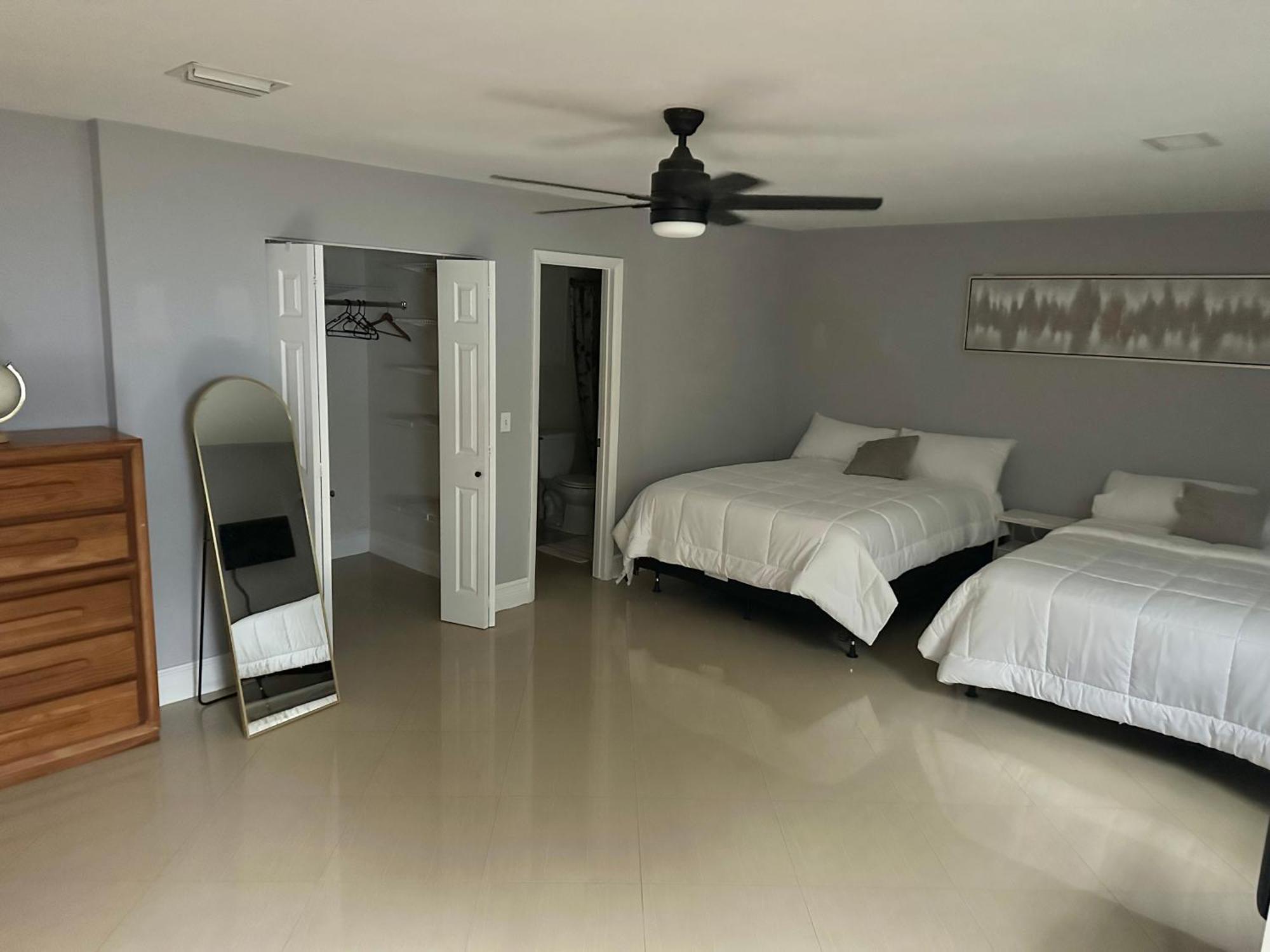 Elles Place Hotel Форт Лодърдейл Екстериор снимка