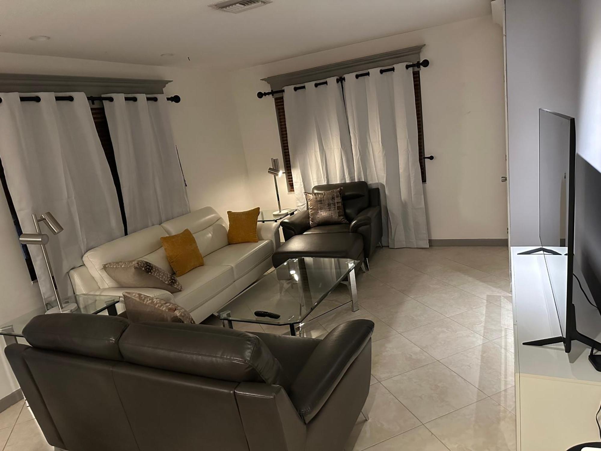 Elles Place Hotel Форт Лодърдейл Екстериор снимка