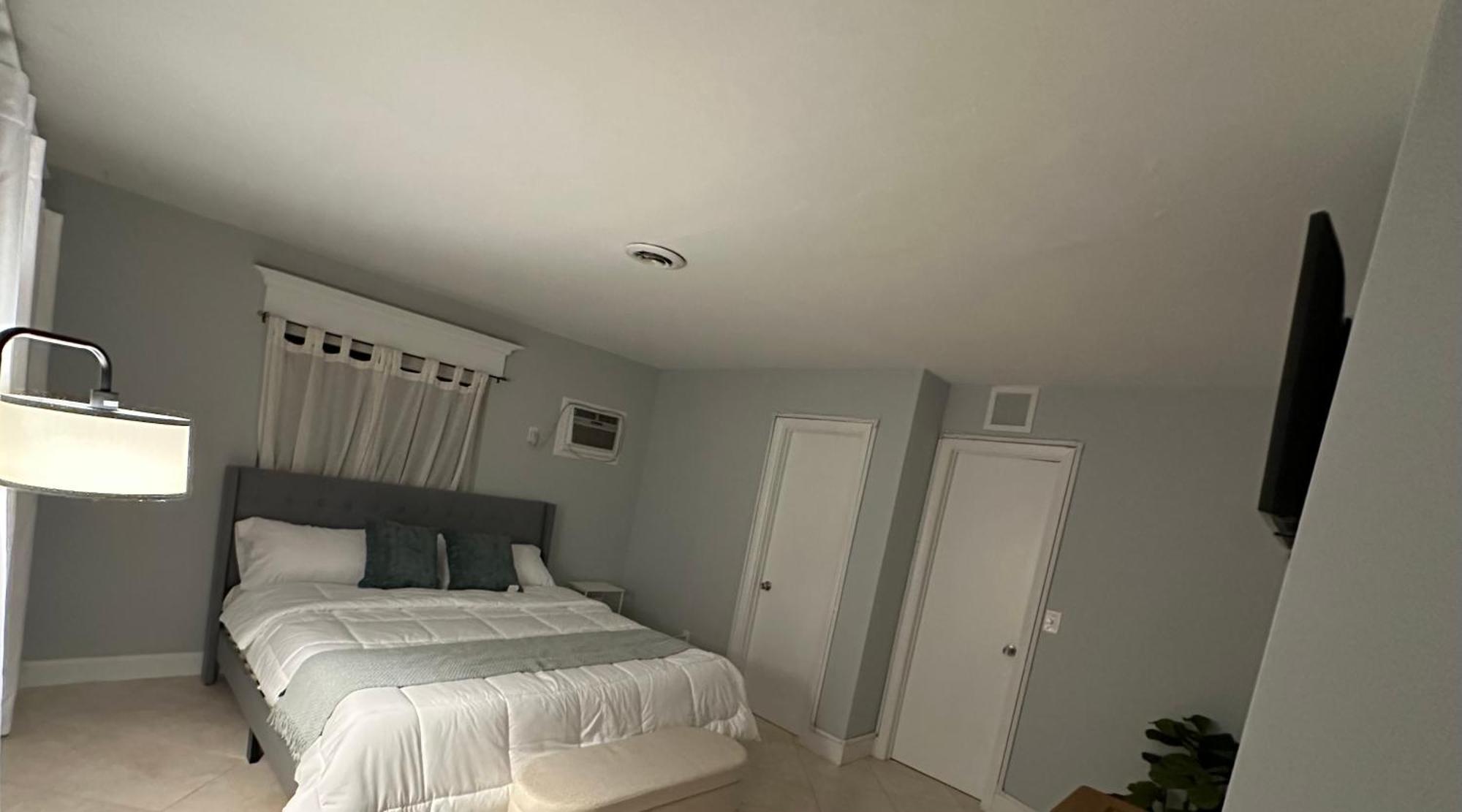 Elles Place Hotel Форт Лодърдейл Екстериор снимка